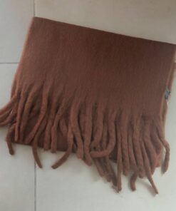 BUFANDON LISO CHOCOLATE CON FLECOS 55 X 200 CM