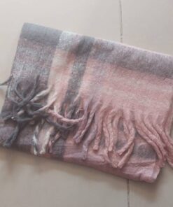 BUFANDON ESCOCES TONOS ROSA CON FLECOS 55 X 200 CM