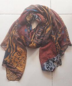 PASHMINA ESTAMPADA ANIMAL PRINT. DETALLE MAIZ. 80 X 180 CM.
