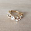 ANILLO DE ACERO DORADO SUSANITOS CON STRASS BLANCO