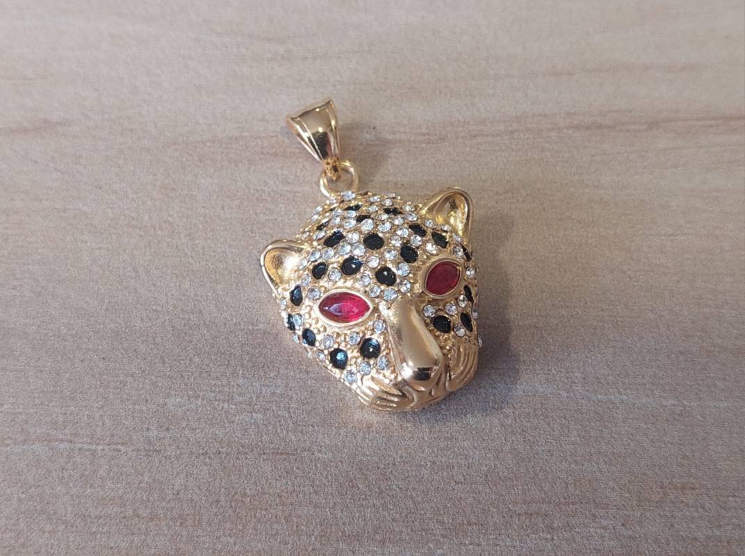 DIJE DE ACERO DORADO TIGRE CON STRASS 25 X 45 MM