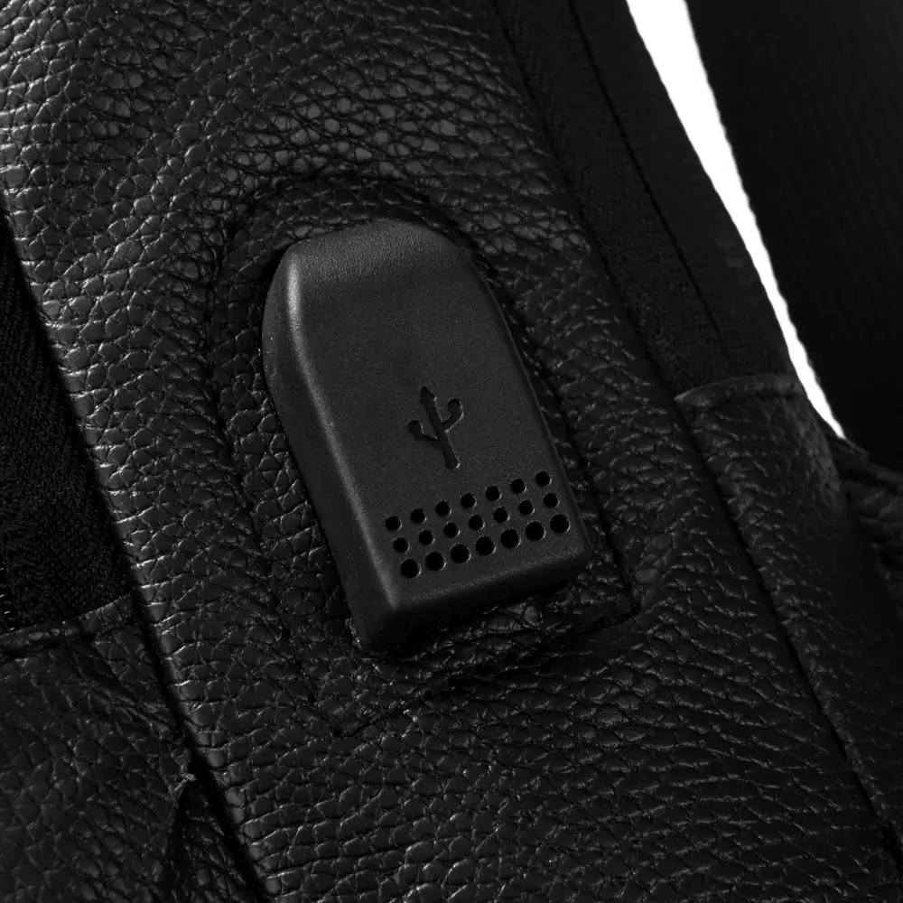 Morral Sling con cerradura y USB PU graneado 32x18x10cm bolsillo horizontal x 1u - Imagen 8