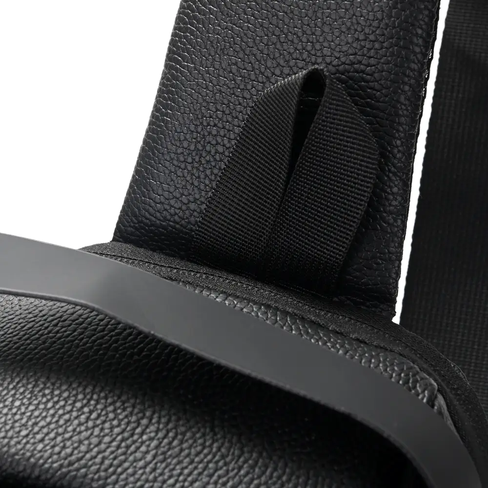 Morral Sling con cerradura y USB PU graneado 32x18x10cm bolsillo horizontal x 1u - Imagen 5