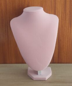 EXHIBIDOR AFELPADO PARA CADENAS Y COLGANTES COLOR ROSA. TAMAÑO: 28 CM DE ALTO.