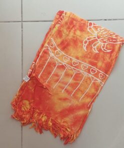 PAREO HINDU CON FLECOS MONOCOLOR NARANJA CON CANGREJOS 100 X 180 CM