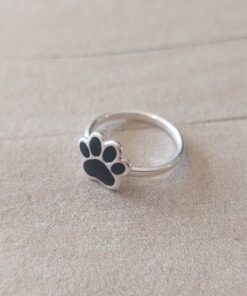 ANILLO NENA LAMINADO EN PLATA ESMALTADO HUELLITA NEGRA