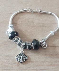 PULSERA DE ACERO BLANCO COLA DE RATÓN 3 MM CON DONAS GAMA NEGRO Y OSTRA. LARGO 19 CM