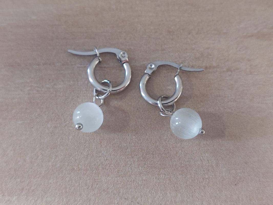 ARO DE ACERO ARGOLLA 12 MM CON DIJE OJO DE GATO BLANCO COLGANTE