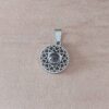DIJE DE ACERO MANDALA, "TE AMO" EN 100 IDIOMAS DIFERENTES. MEDIDA 15 MM