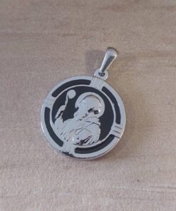 DIJE DE ACERO MEDALLA SAN BENITO 23 MM CON BORDE ESMALTADO EN NEGRO