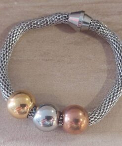 PULSERA DE ACERO MALLA TUBULAR TEJIDA 6 MM CON CIERRE IMANTADO Y DONAS TRES ACEROS. LARGO 20 CM