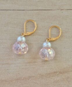 ARO DE ACERO DORADO BRISURA CON PERLA Y ACRILICO. LARGO TOTAL 31 MM.