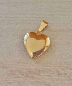 DIJE DE ACERO DORADO RELICARIO CORAZÓN LISO. TAMAÑO 20 MM