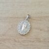 DIJE DE ACERO MEDALLA VIRGEN DE GUADALUPE CON STRASS. TAMAÑO 16 X 22 MM