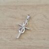DIJE DE ACERO CRUZ CON INFINITO Y STRASS. TAMAÑO 17 X 30 MM