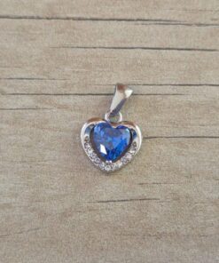 DIJE DE ACERO CORAZON CUBIK AZUL Y STRASS. MEDIDA 13 MM