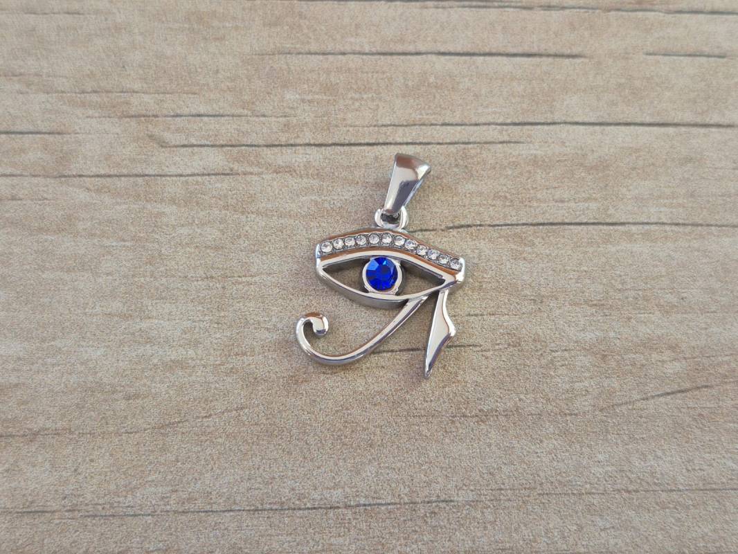 DIJE DE ACERO OJO DE HORUS CON STRASS. MEDIDA 17 X 20 MM