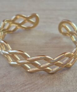 PULSERA DE ACERO DORADO ESCLAVA ABIERTA TRABAJADA