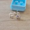 ABRIDOR PLATA HUELLA CON STRASS BLANCO