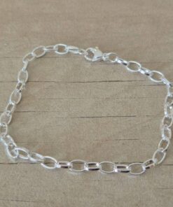 PULSERA DE ACERO BLANCO ESLABÓN OVAL . LARGO 18,5 CM.