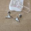 ABRIDOR DE ACERO COLIBRI ESMALTADO BLANCO