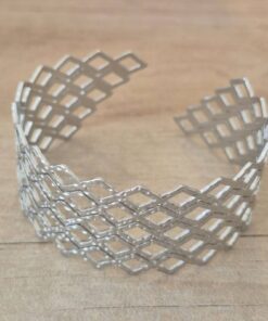 PULSERA DE ACERO ESCLAVA ABIERTA TRABAJADA