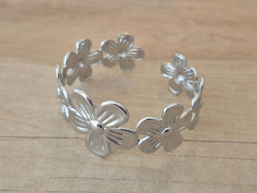 PULSERA DE ACERO ESCLAVA ABIERTA TRABAJADA