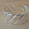 PULSERA DE ACERO BLANCO ESCLAVA ABIERTA