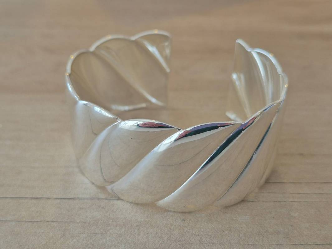 PULSERA DE ACERO BLANCO ESCLAVA ABIERTA
