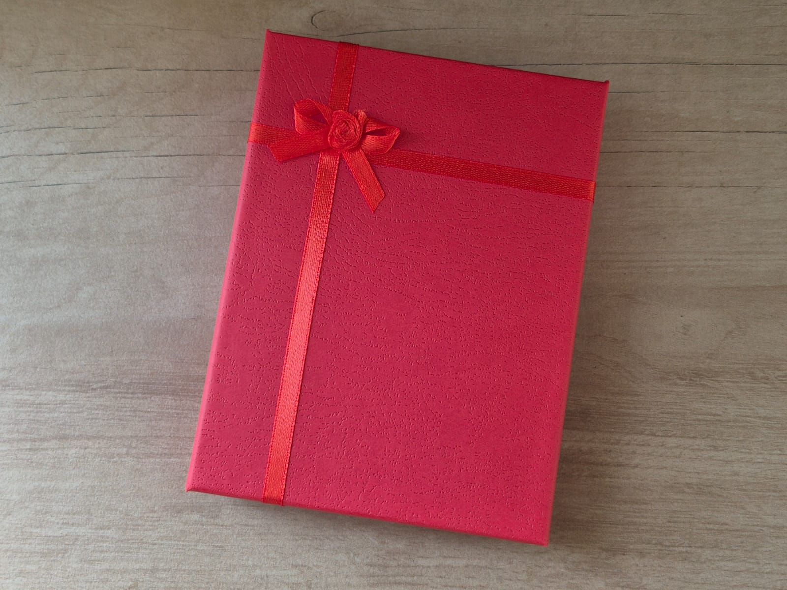 ESTUCHE PARA CONJUNTO 12 X 16 CM COLOR BORDO. PACK X 4 UNIDADES