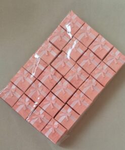 ESTUCHE PARA ANILLOS ROSA X 48 UNIDADES. MEDIDAS 4 X 4 CM