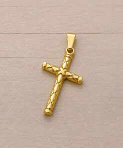 DIJE DE ACERO DORADO CRUZ TRABAJADA. TAMAÑO 16 X 27 MM